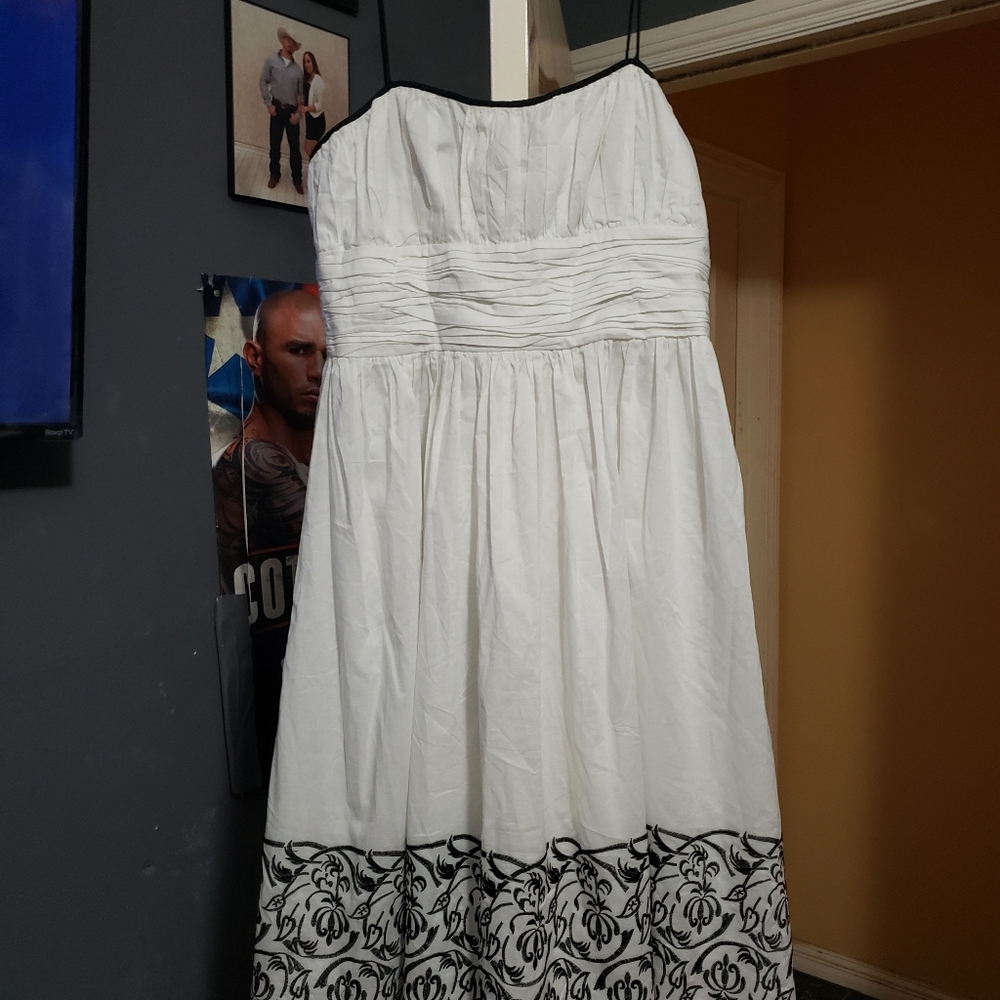 Jessica Howard Spaghetti Strap Dress